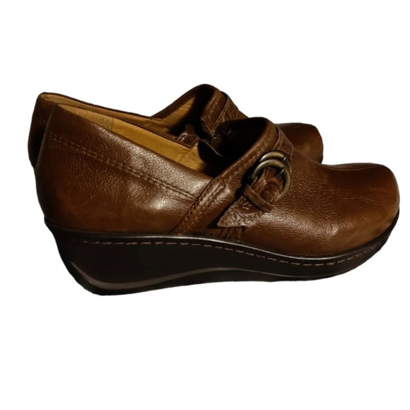 Comfortable Malone Clogs EUC ❤️ - Picture 5 of 14